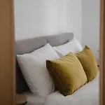 Apartment Katowicka Comfort By Bookinghost