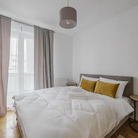 Apartman Katowicka Comfort By Bookinghost *