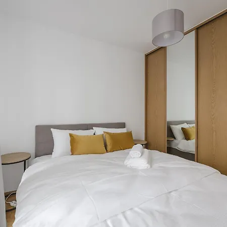 Katowicka Comfort By Bookinghost