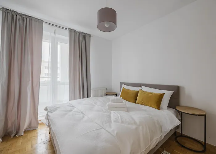 Апартаменты Katowicka Comfort By Bookinghost *